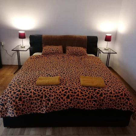 Zagreb Botanical Garden Budget Apartment Exterior photo